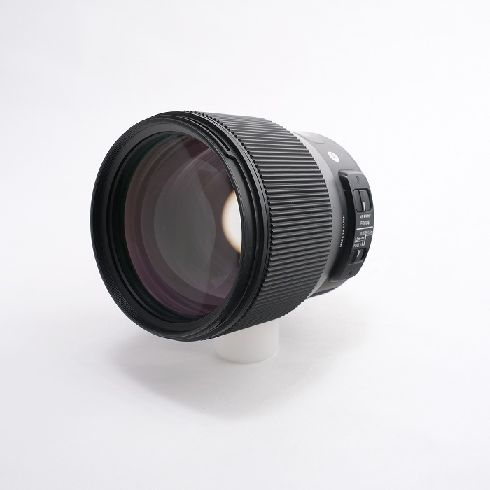 �y���Áz(�V�O�}) SIGMA 135/1.8 DG HSM ART �j�R��F�}�E���g�p