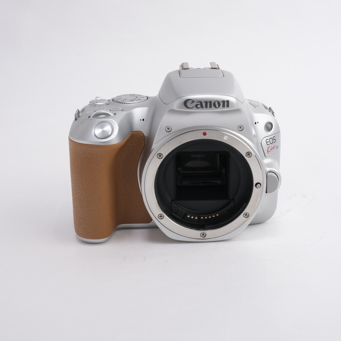 �y���Áz(�L���m��) Canon EOS KISS X9 �{�f�B