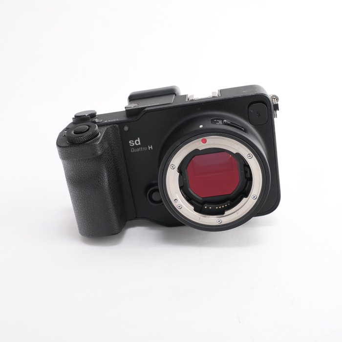 �y���Áz(�V�O�}) SIGMA SD Quattro H �{�f�B