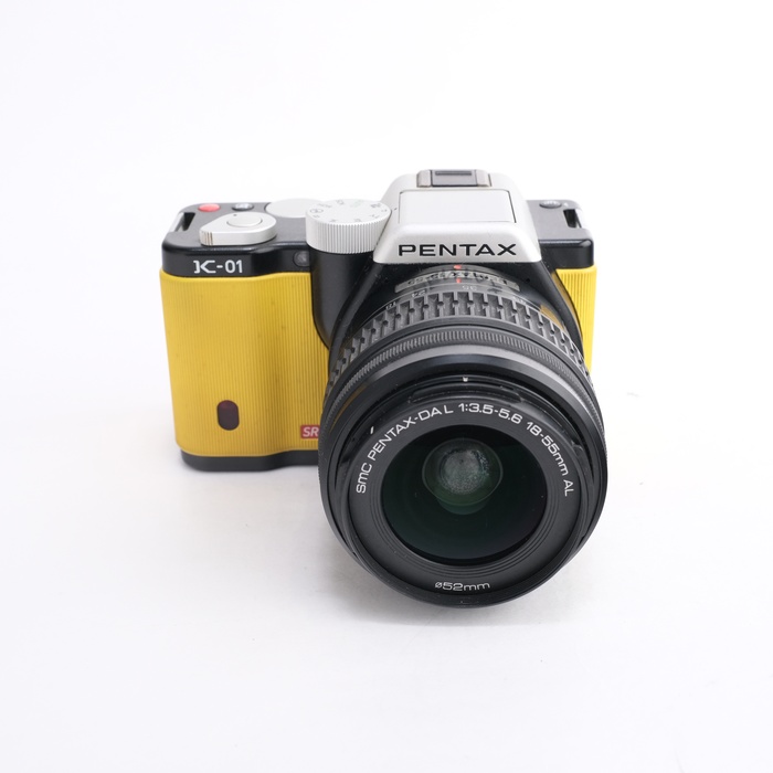 ペンタックス(PENTAX) K-01 レンズキット ブラック×イエローの買取価格
