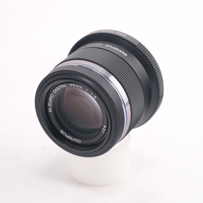 �y���Áz(�I�����p�X) OLYMPUS M.�Y�C�R�[�f�W�^�� 45/1.8 �u���b�N