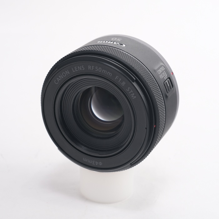 キヤノン RF50mm F1.8 STM