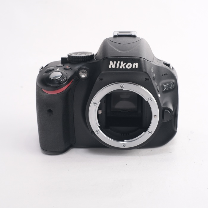�y���Áz(�j�R��) Nikon D5100 �{�f�B