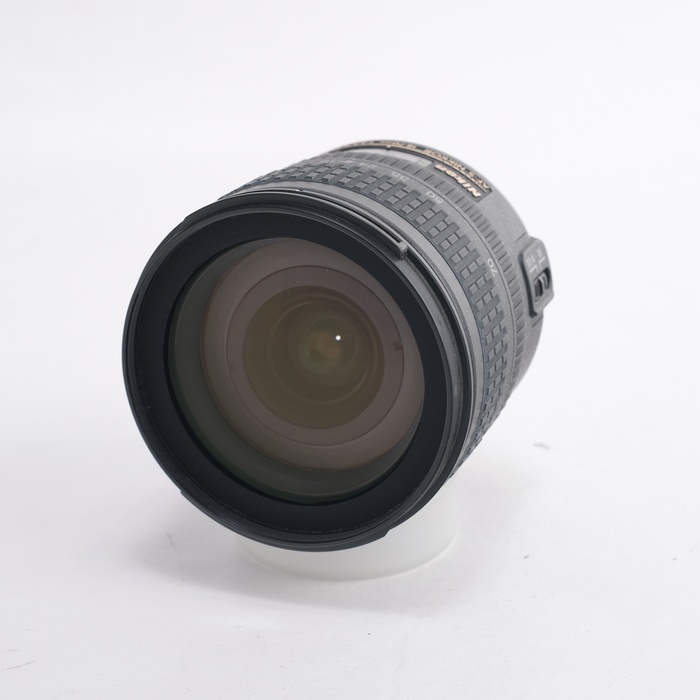�y���Áz(�j�R��) Nikon AF-S DX 18-70/3.5-4.5G IF-ED
