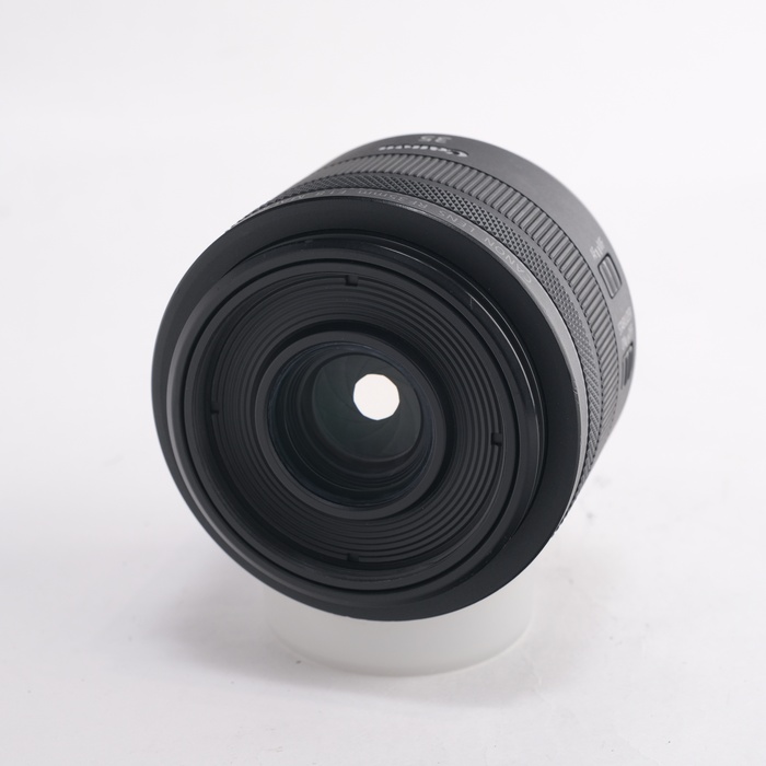 �y���Áz(�L���m��) Canon RF35/1.8 �}�N�� IS STM