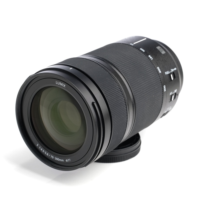 【中古】(パナソニック) Panasonic LUMIX S 70-300/4.5-5.6 MACRO O.I.S(S-R70300)