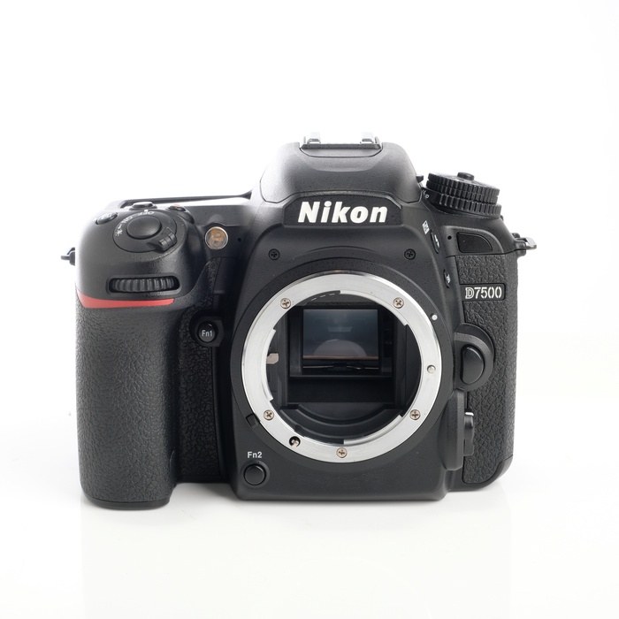 �y���Áz(�j�R��) Nikon D7500 �{�f�C