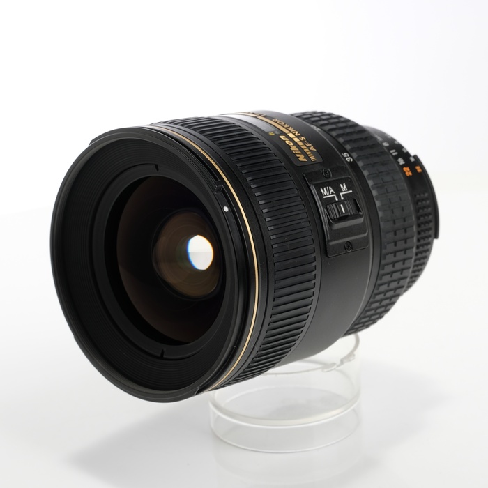 �y���Áz(�j�R��) Nikon AI AF-S 17-35/F2.8D IF-ED