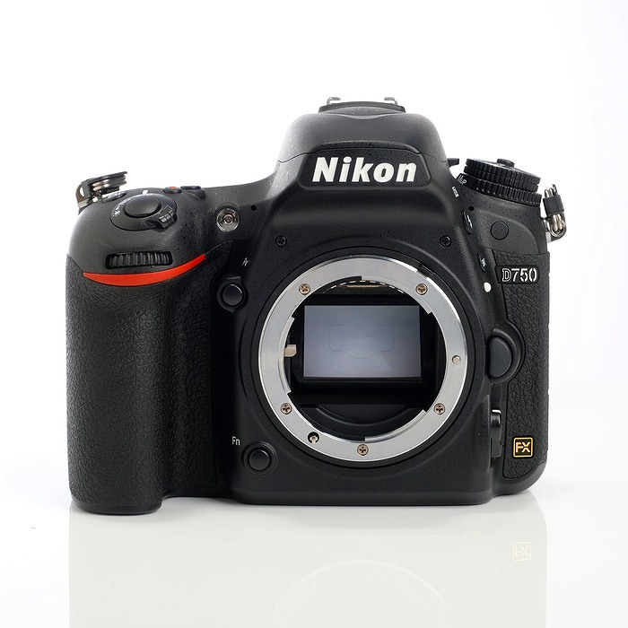 �y���Áz(�j�R��) Nikon D750 �{�f�C