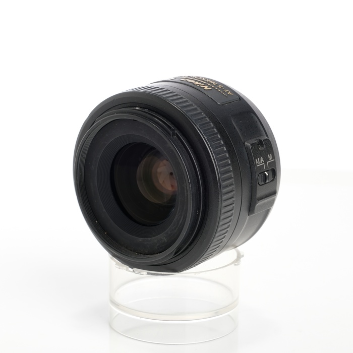 �y���Áz(�j�R��) Nikon AF-S DX 35/F1.8G