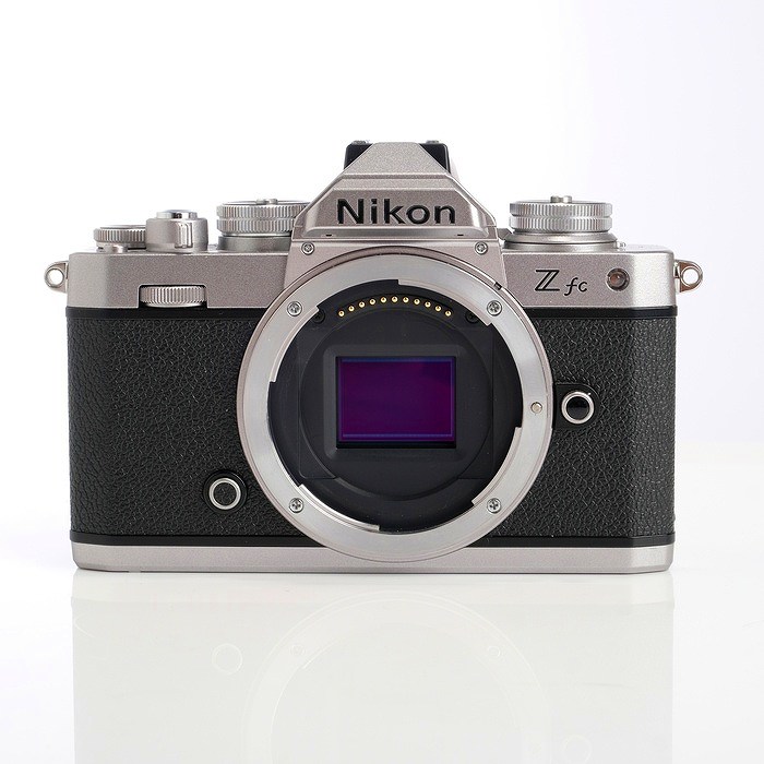 �y���Áz(�j�R��) Nikon Z fc �{�f�B �V���o�[