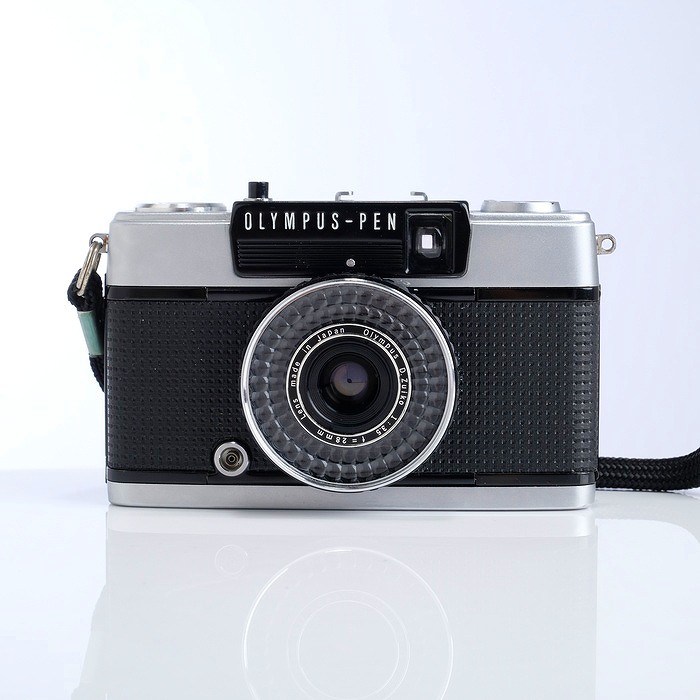 �y���Áz(�I�����p�X) OLYMPUS PEN EE-3