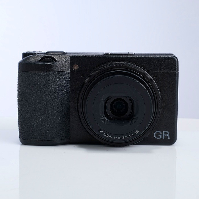 �y���Áz(���R�[) RICOH GR III