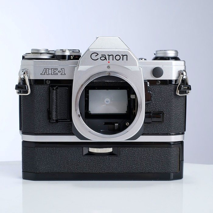 �y���Áz(�L���m��) Canon AE-1 �V���o�[ + �p���[���C���_�[A