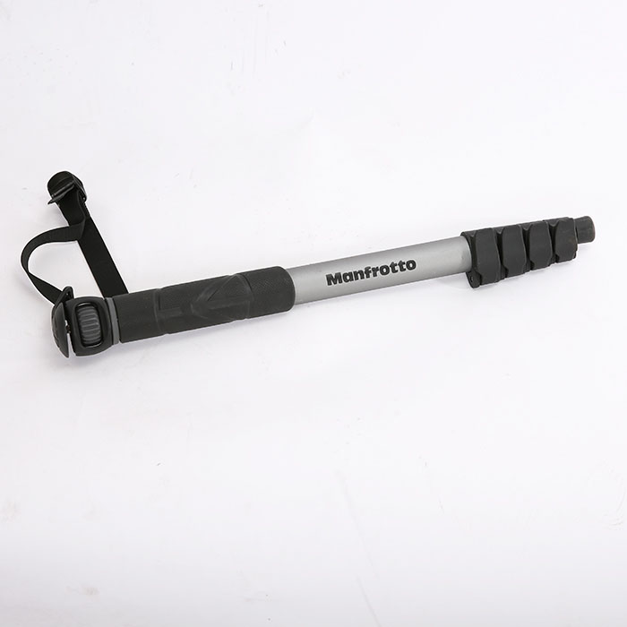 �y���Áz(�}���t���b�g) Manfrotto MMCOMPACTADV-BK COMPACT�A�h�o���X��r