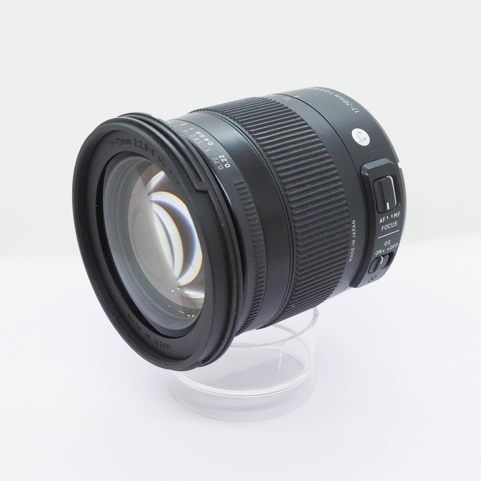 yÁz(VO}) SIGMA 17-70/F2.8-4 DC }N OS HSM EO Lm