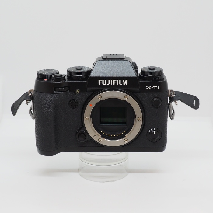 値下げ！フジフイルム FUJIFILM X-T1 ボディ ブラック（中古美品） FUJIFILM X-T1 ボディ 中古価格比較 - 価格.com