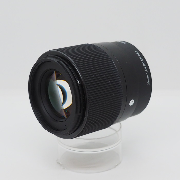 �y���Áz(�V�O�}) SIGMA 30/F1.4 DC DN CONTEMPORARY �\�j�[E