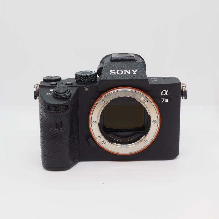 カメラの買取・下取・販売はナニワグループオンラインへお任せください