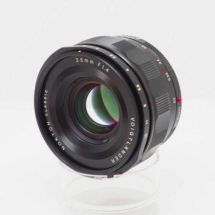 �y���Áz(�t�H�N�g�����_�[) Voigtlander �m�N�g�� �N���V�c�N 35/F1.4(�\�j�[E)