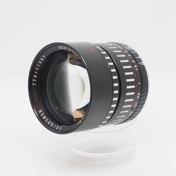 �y���Áz(TTArtisan) TTArtisan TTARTISAN 50/F0.95 C L�}�E���g(APS-C)