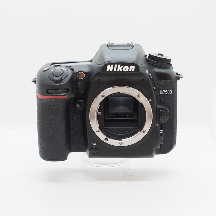 新品】(ニコン) Nikon D7500 ボディ｜ナニワグループオンライン