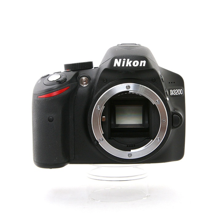 �y���Áz(�j�R��) Nikon D3200 �{�f�C �u���c�N