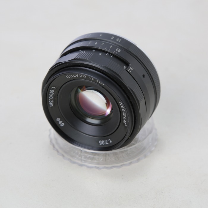 �y���ÁzNEEWER 35/1.7 (EOS M�p)