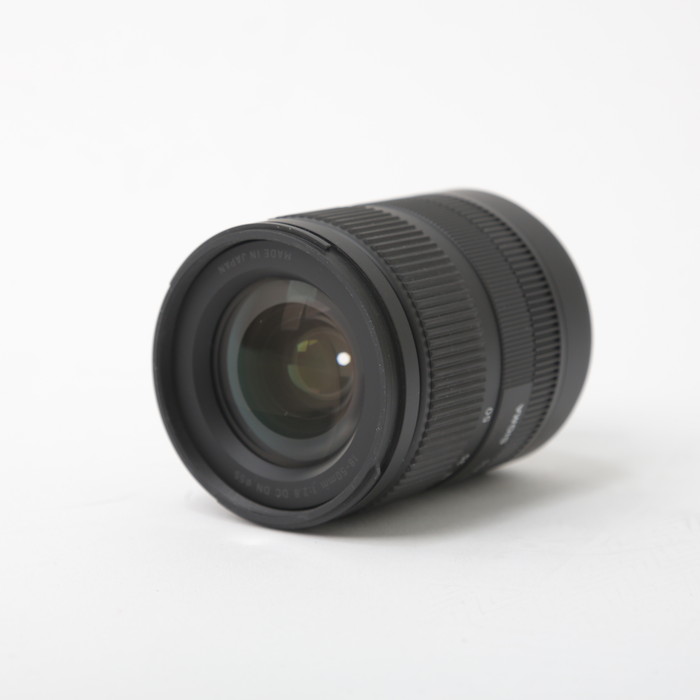 �y���Áz(�V�O�}) SIGMA 18-50/F2.8 DC DN CONTEMPORARY XF
