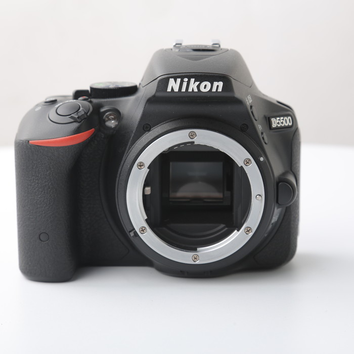 【中古】(ニコン) Nikon D5500 ボデイ ブラツク