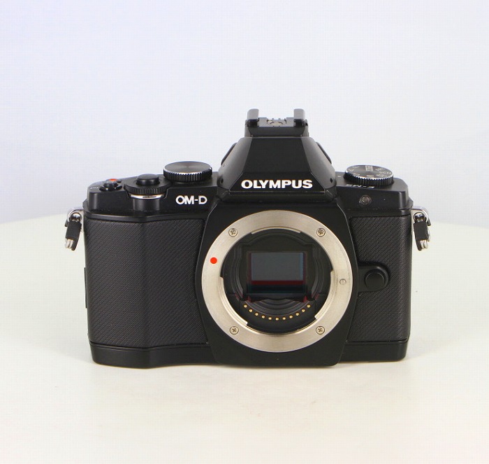 【中古】(オリンパス) OLYMPUS OM-D E-M5 ボディ ブラック