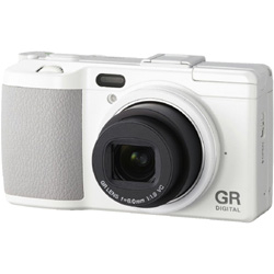 ���R�[ GR DIGITAL IV �z���C�g�G�f�B�V����