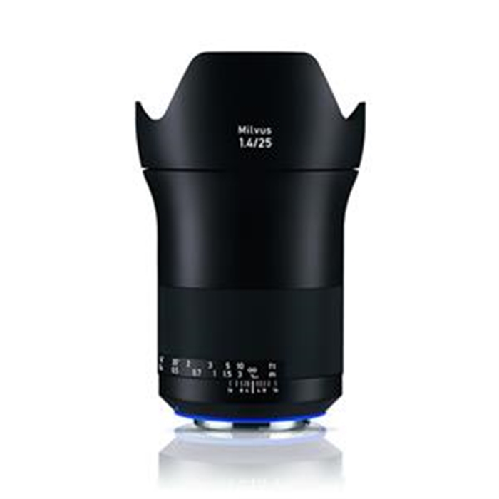 �y�V�i�z�i�J�[���c�@�C�X�jZEISS Milvus 25mm F1.4 ZE (1.4/25) �L���m��EF